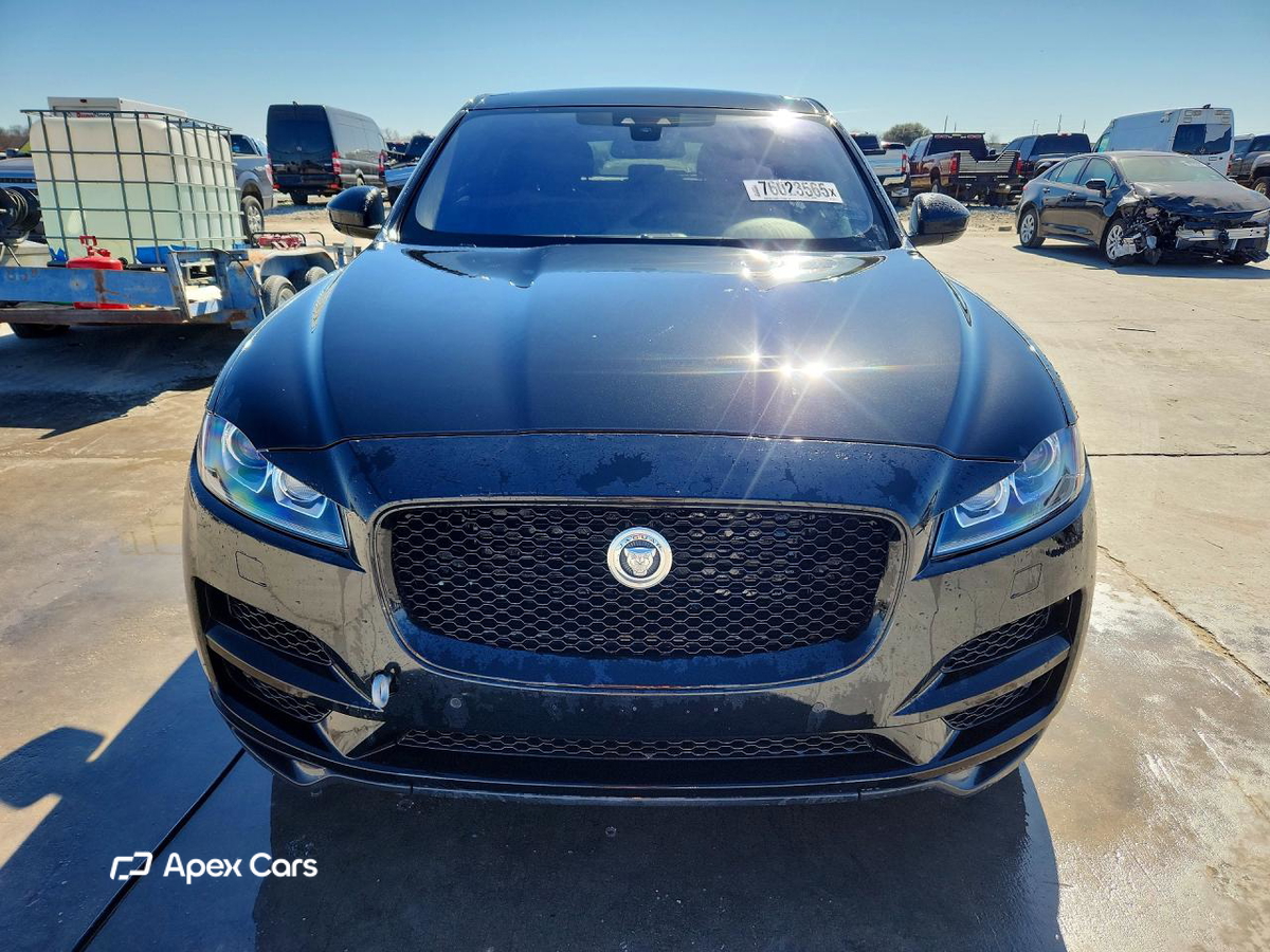 Jaguar F-Pace 2017