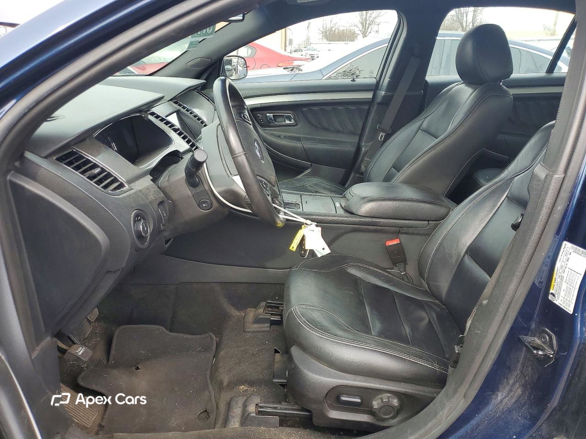 Ford Taurus 2016