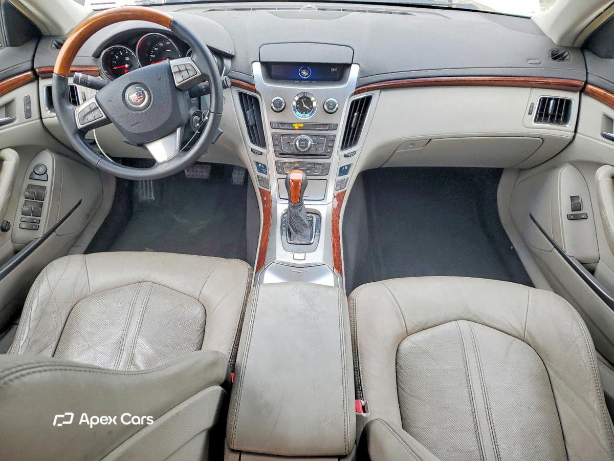 Cadillac CTS 2011