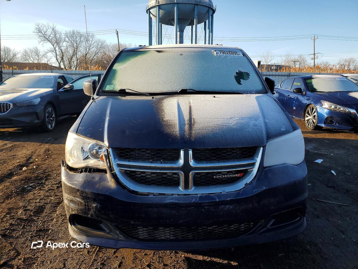 Dodge Caravan 2015