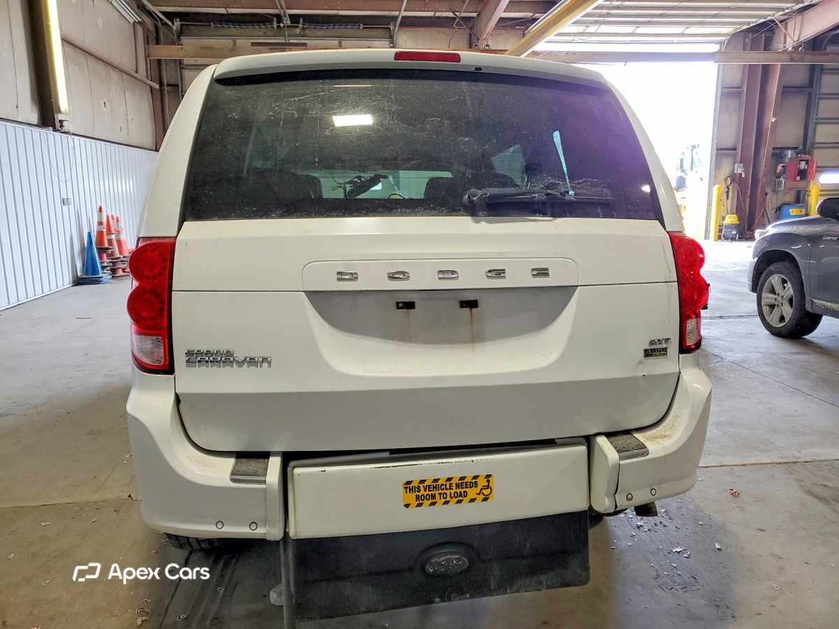 Dodge Caravan 2016