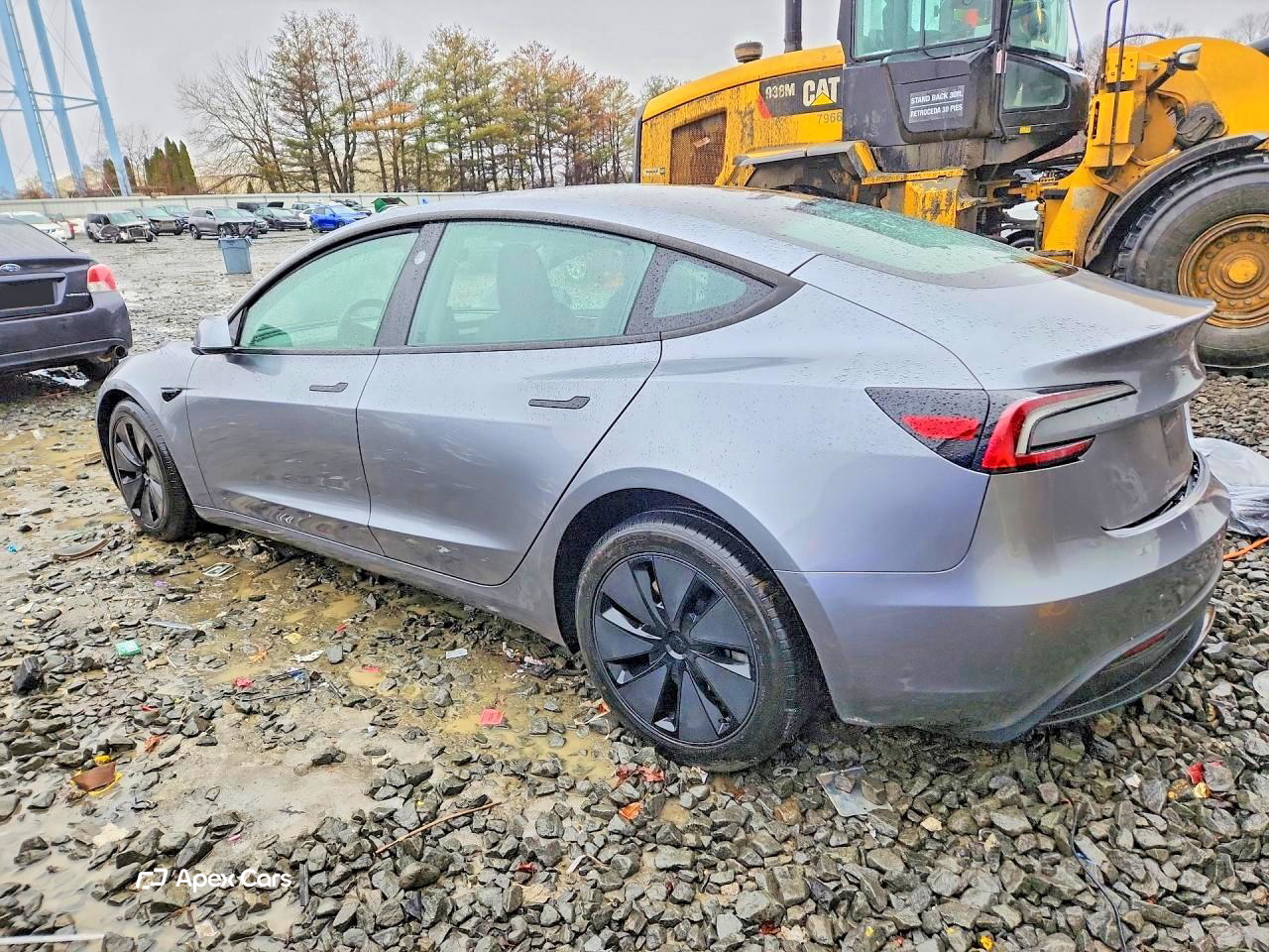 Tesla Model 3 2025