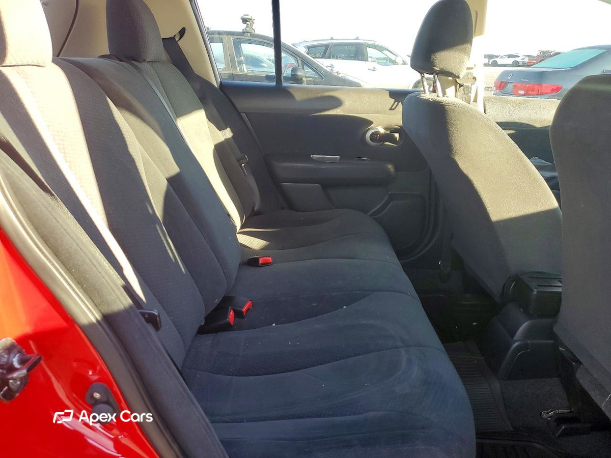Nissan Versa 2011