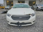Ford Taurus 2016