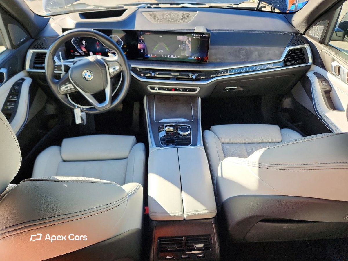 BMW X5 2024