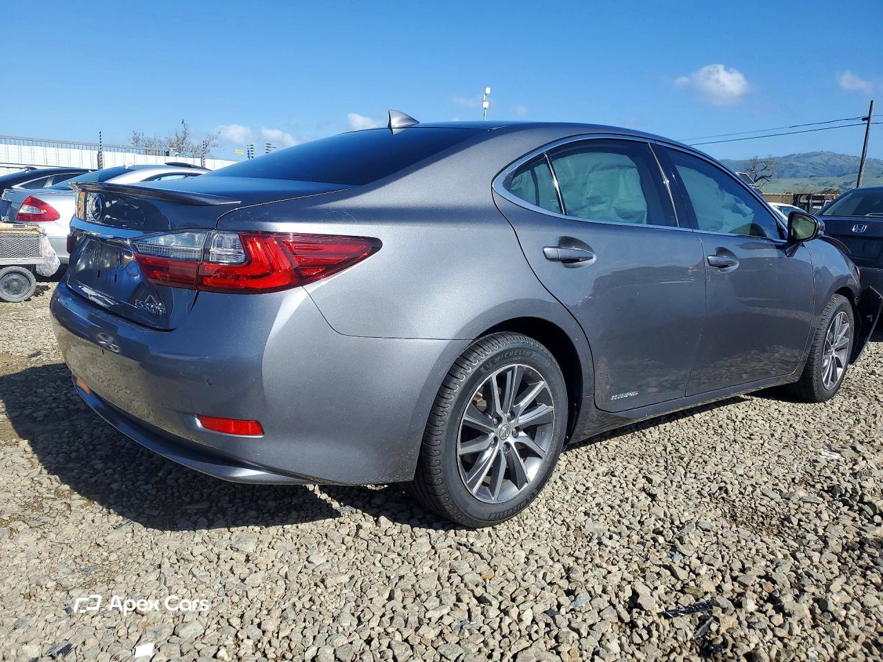 Lexus ES 2016