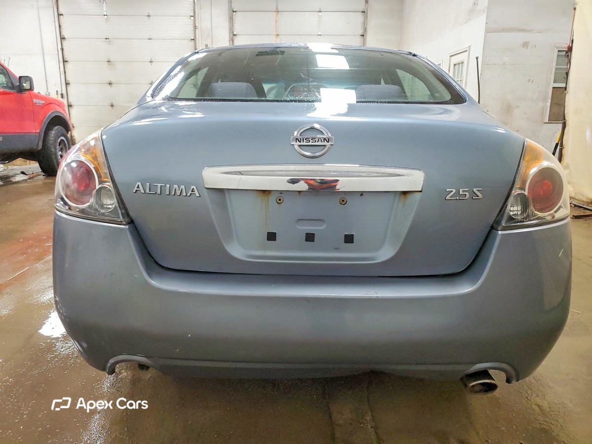 Nissan Altima 2012