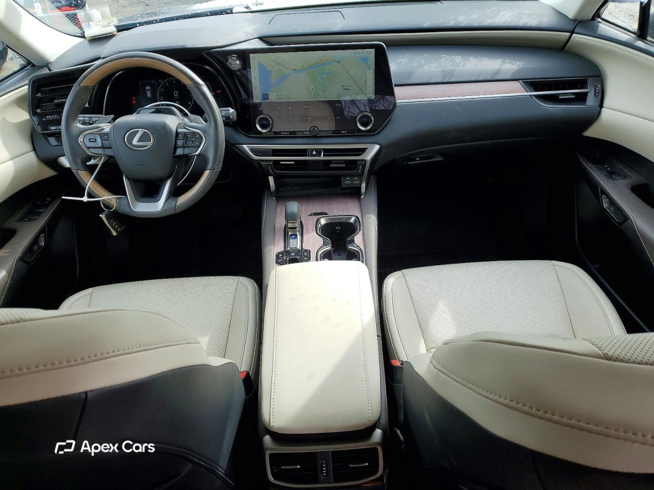 Lexus RX 2023