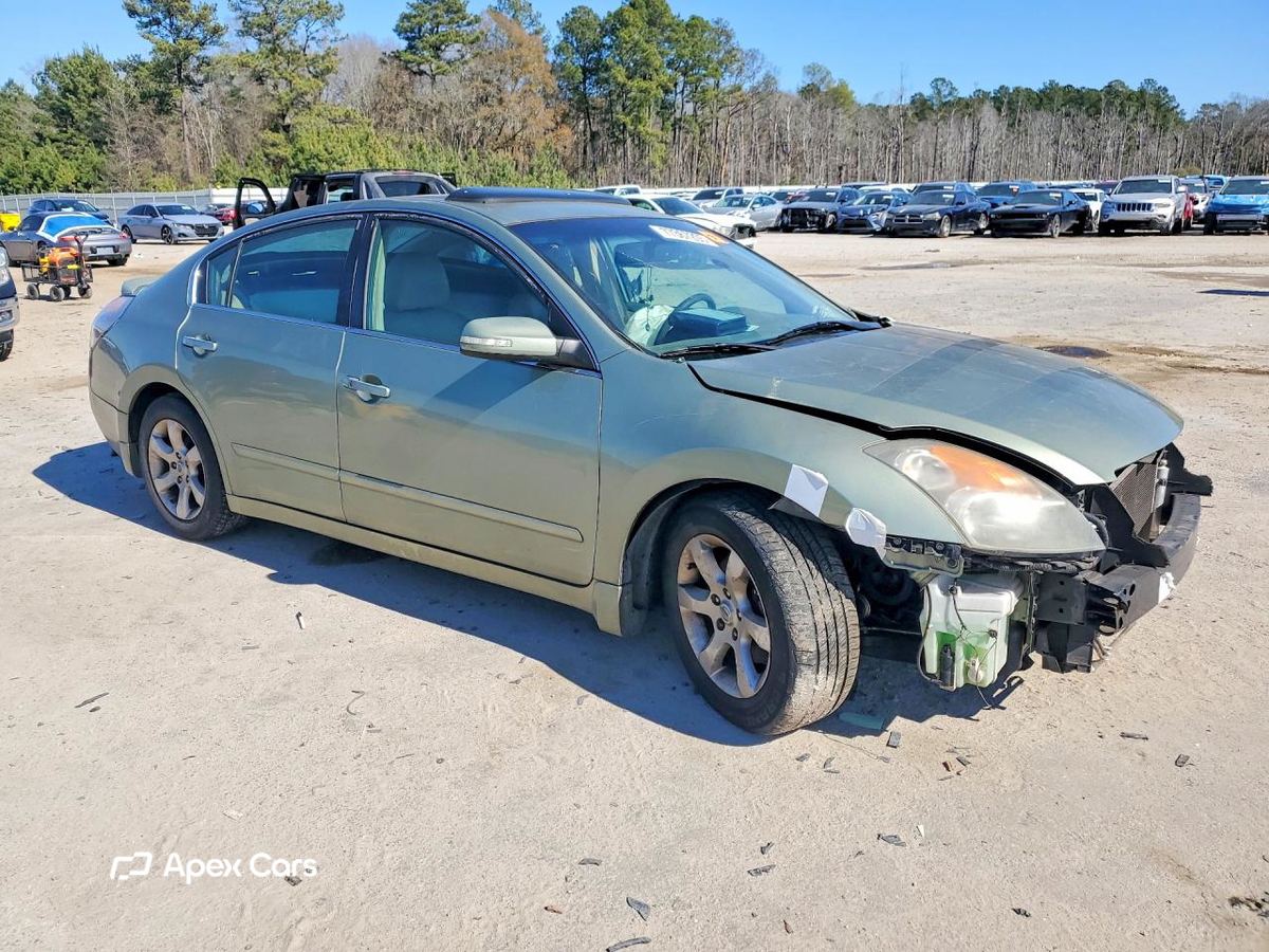 Nissan Altima 2008