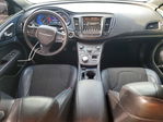Chrysler 200 2016