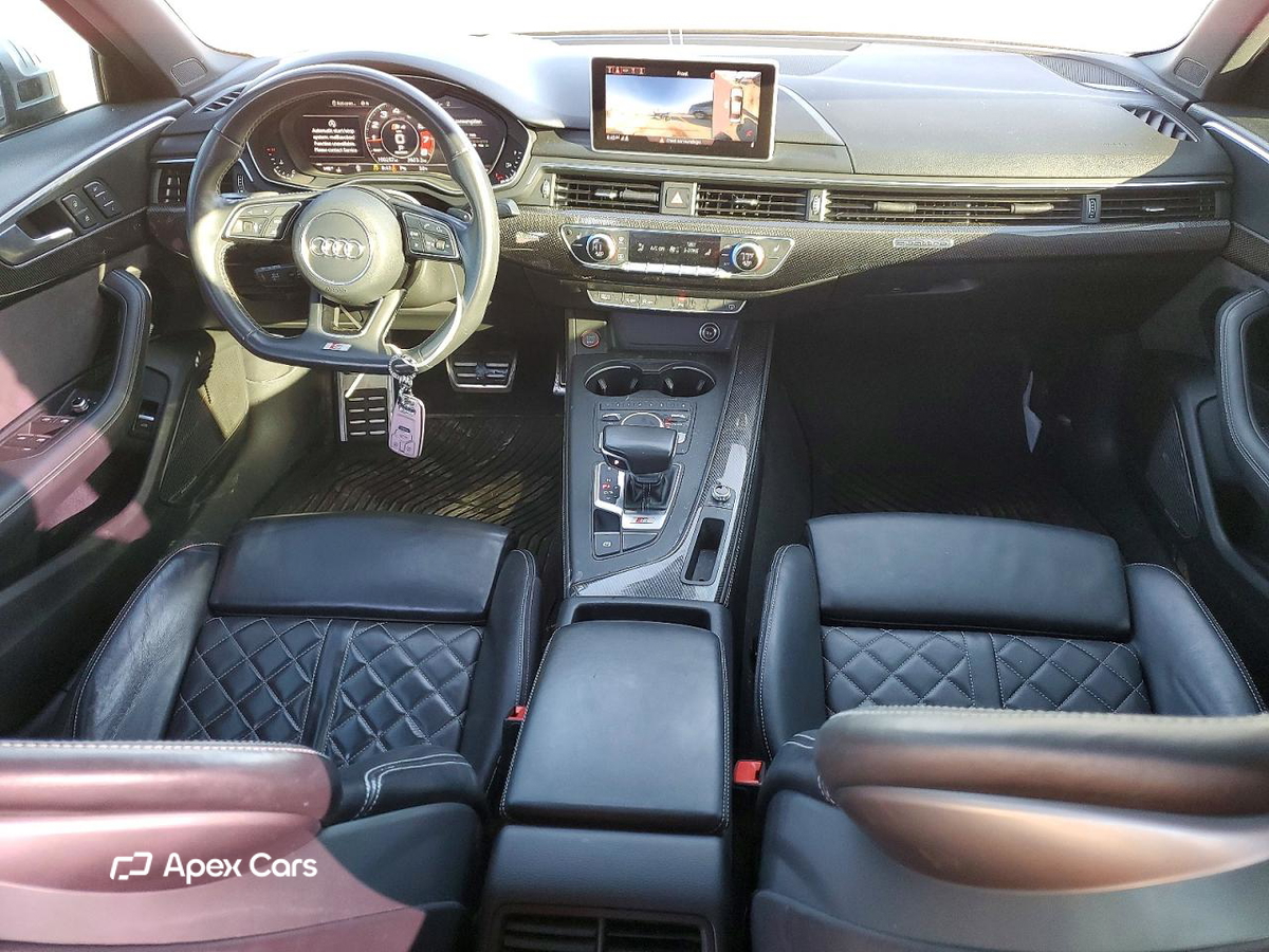 Audi RS4 2018