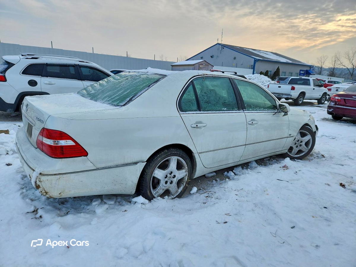 Lexus LS 2004