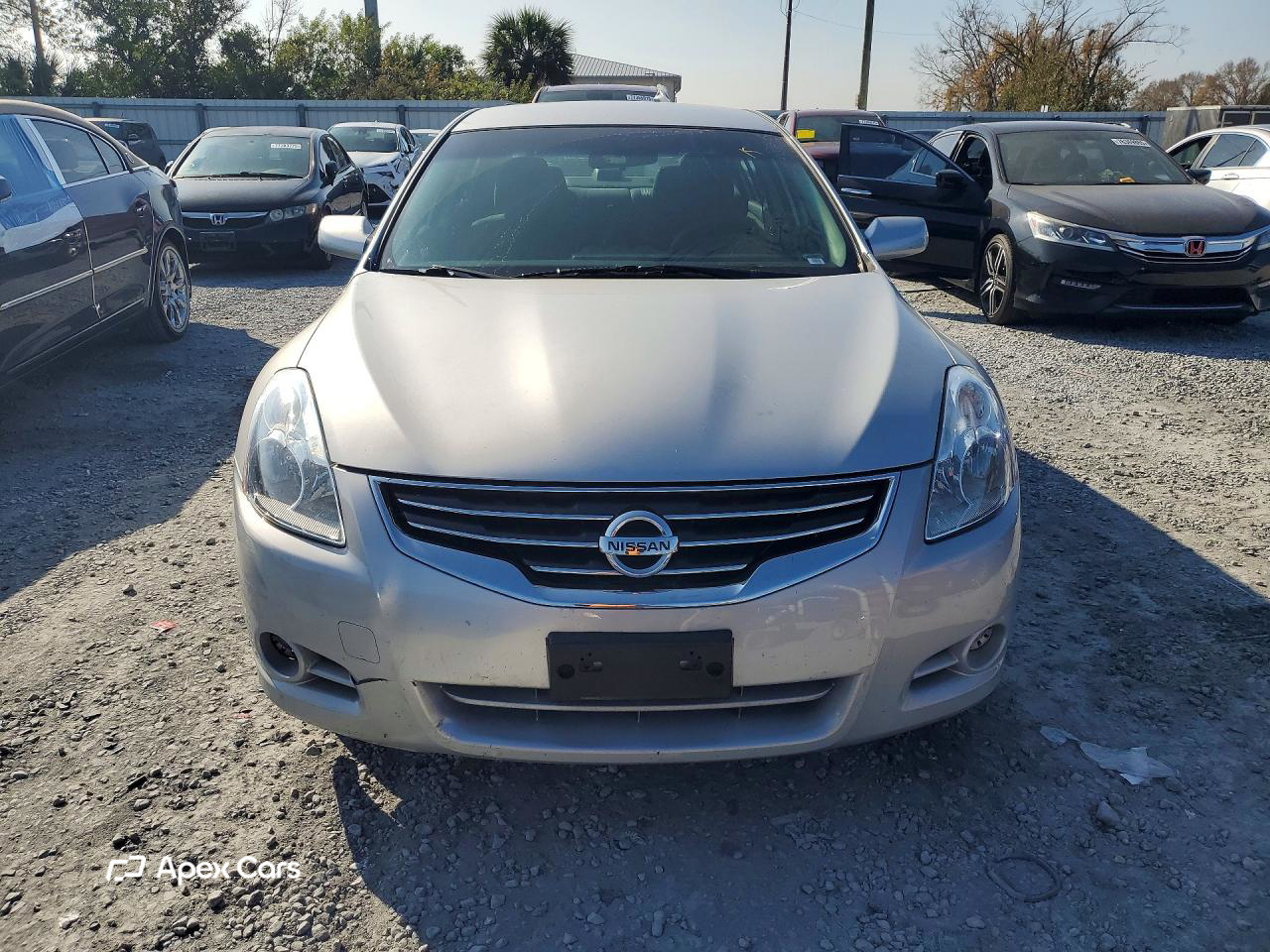 Nissan Altima 2012