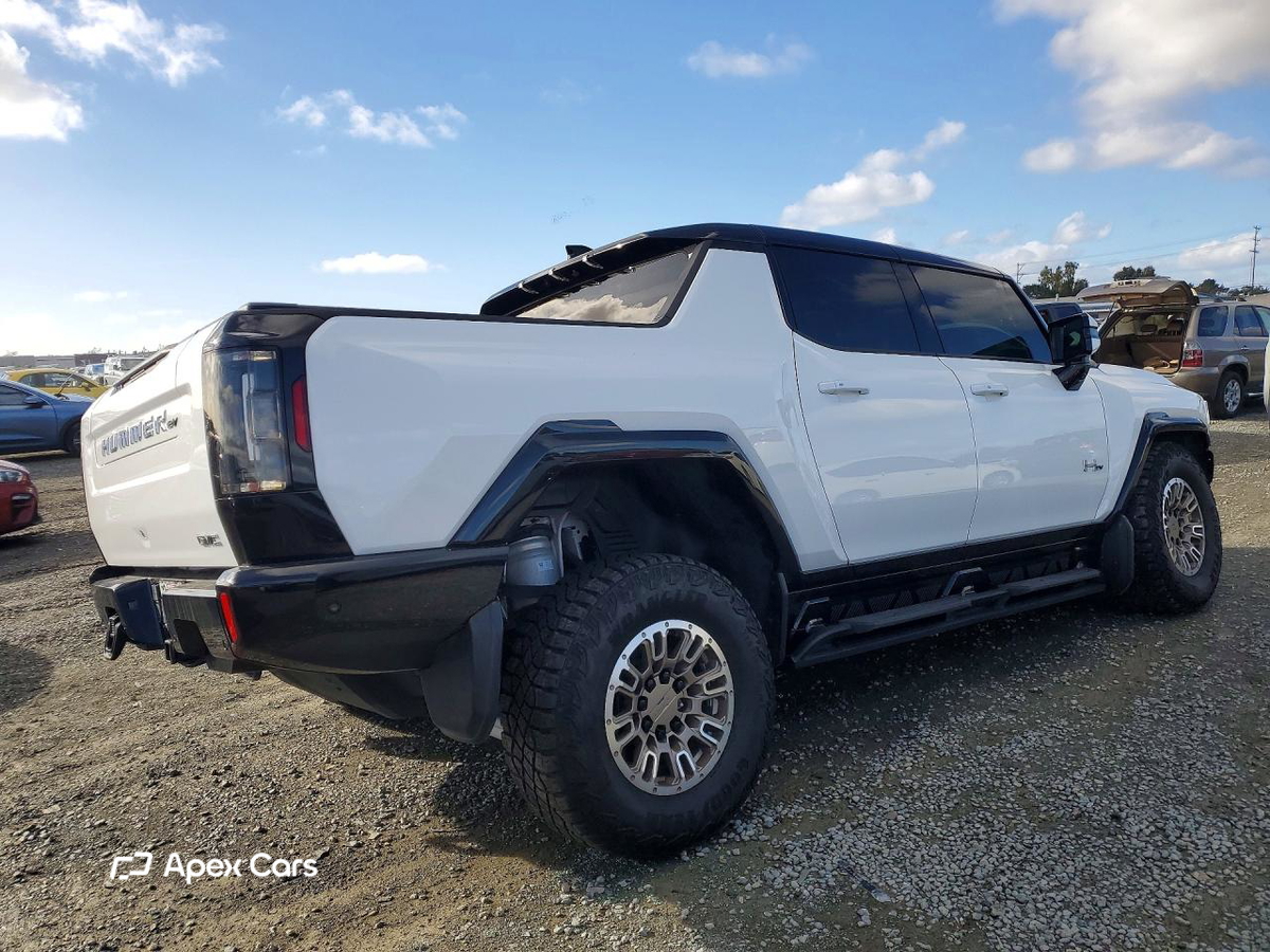GMC  2022