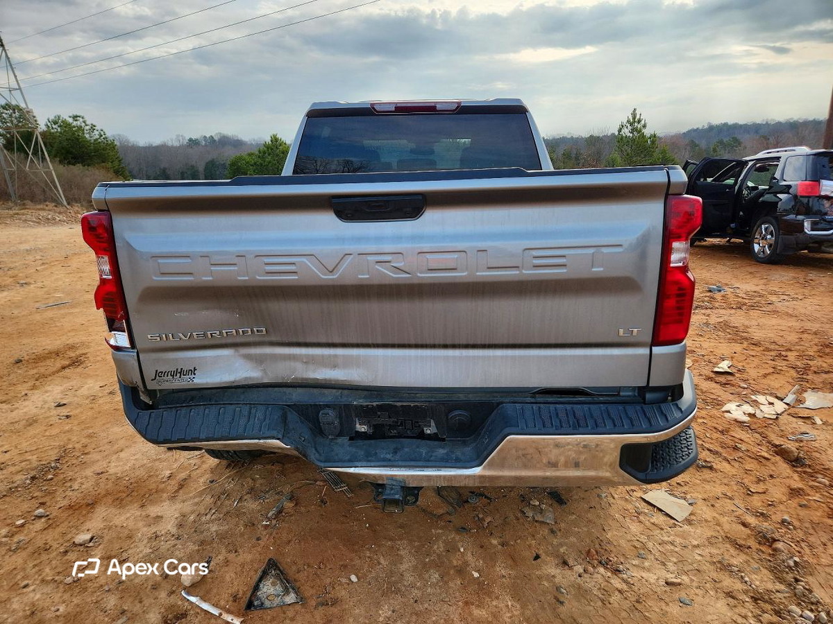 Chevrolet Silverado 2023