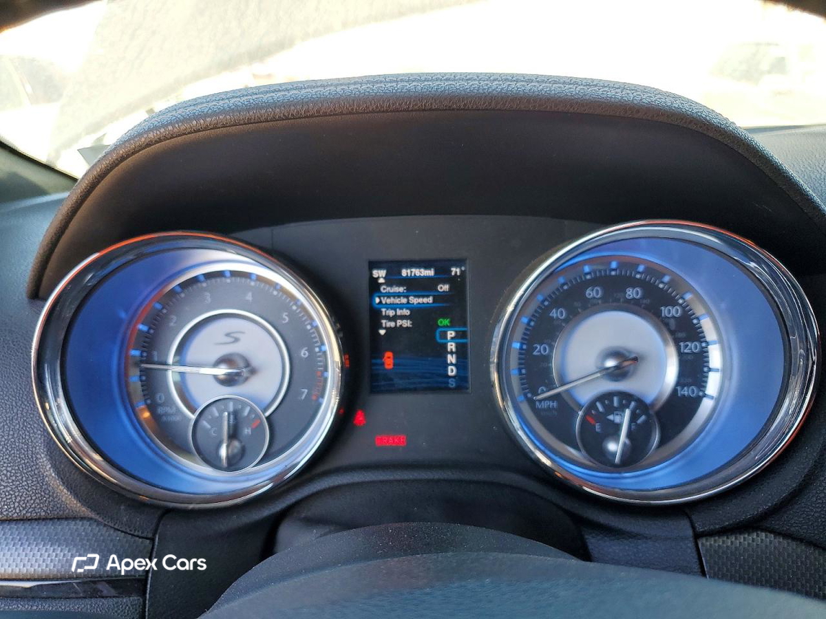 Chrysler 300 2014