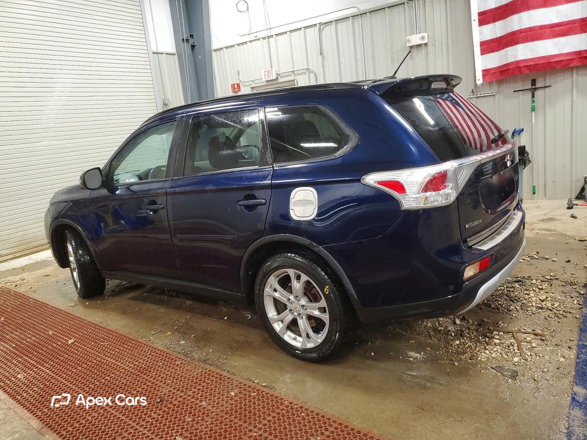 Mitsubishi Outlander 2015