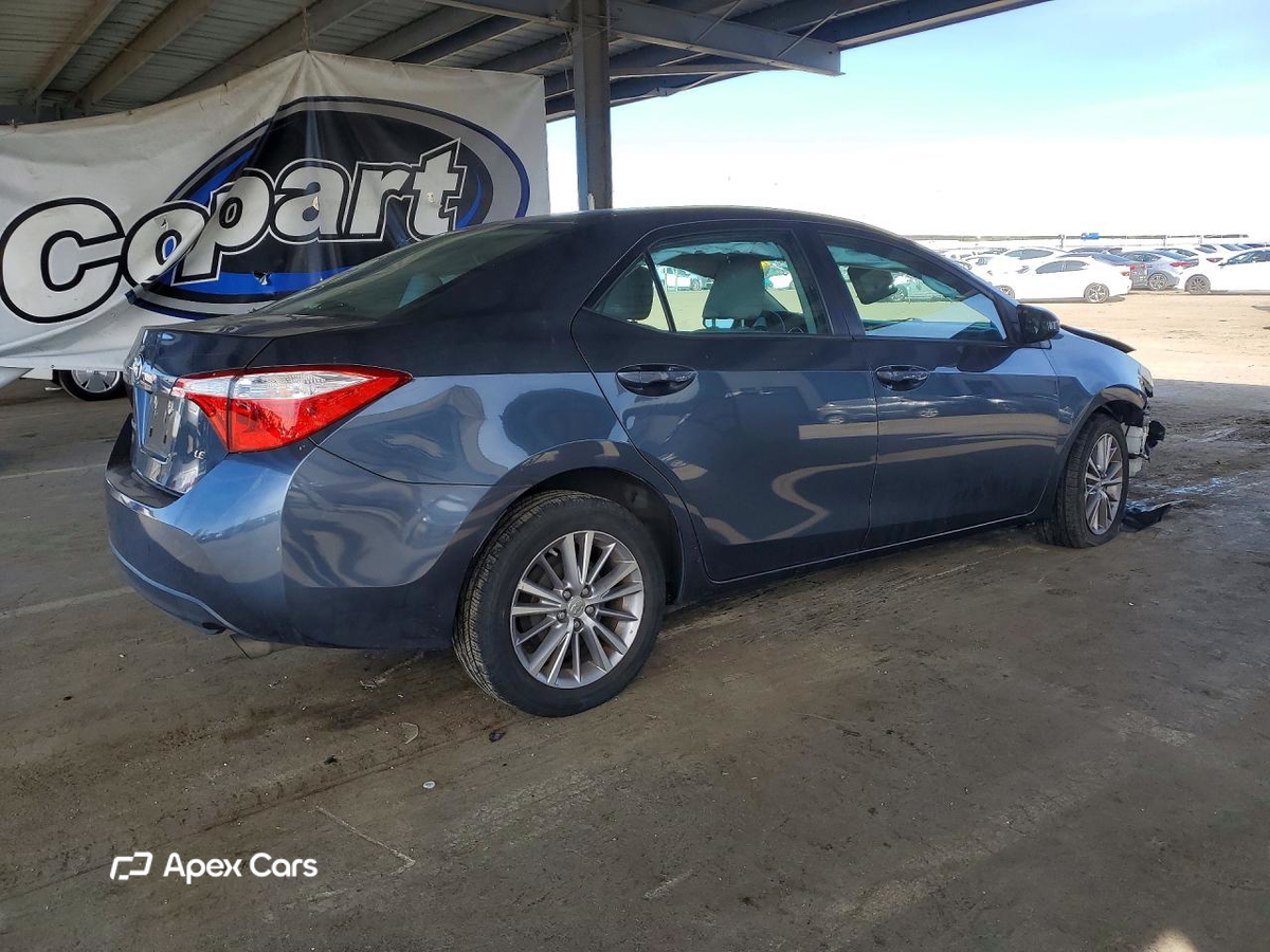 Toyota Corolla 2015