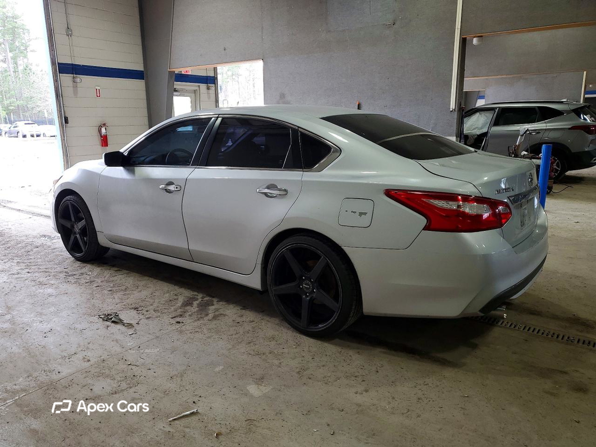 Nissan Altima 2017