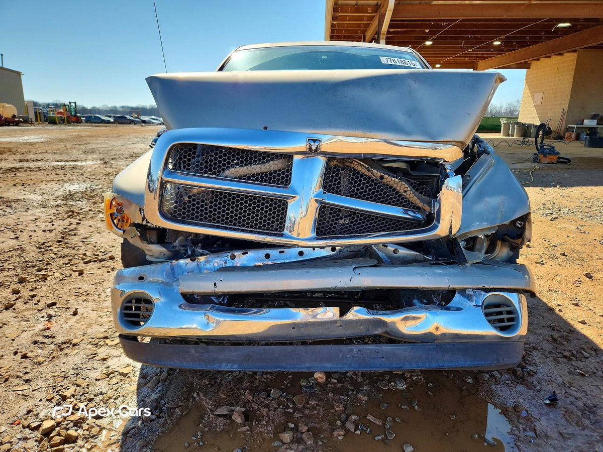 Dodge RAM 2003