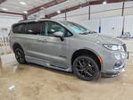 Chrysler Pacifica 2023