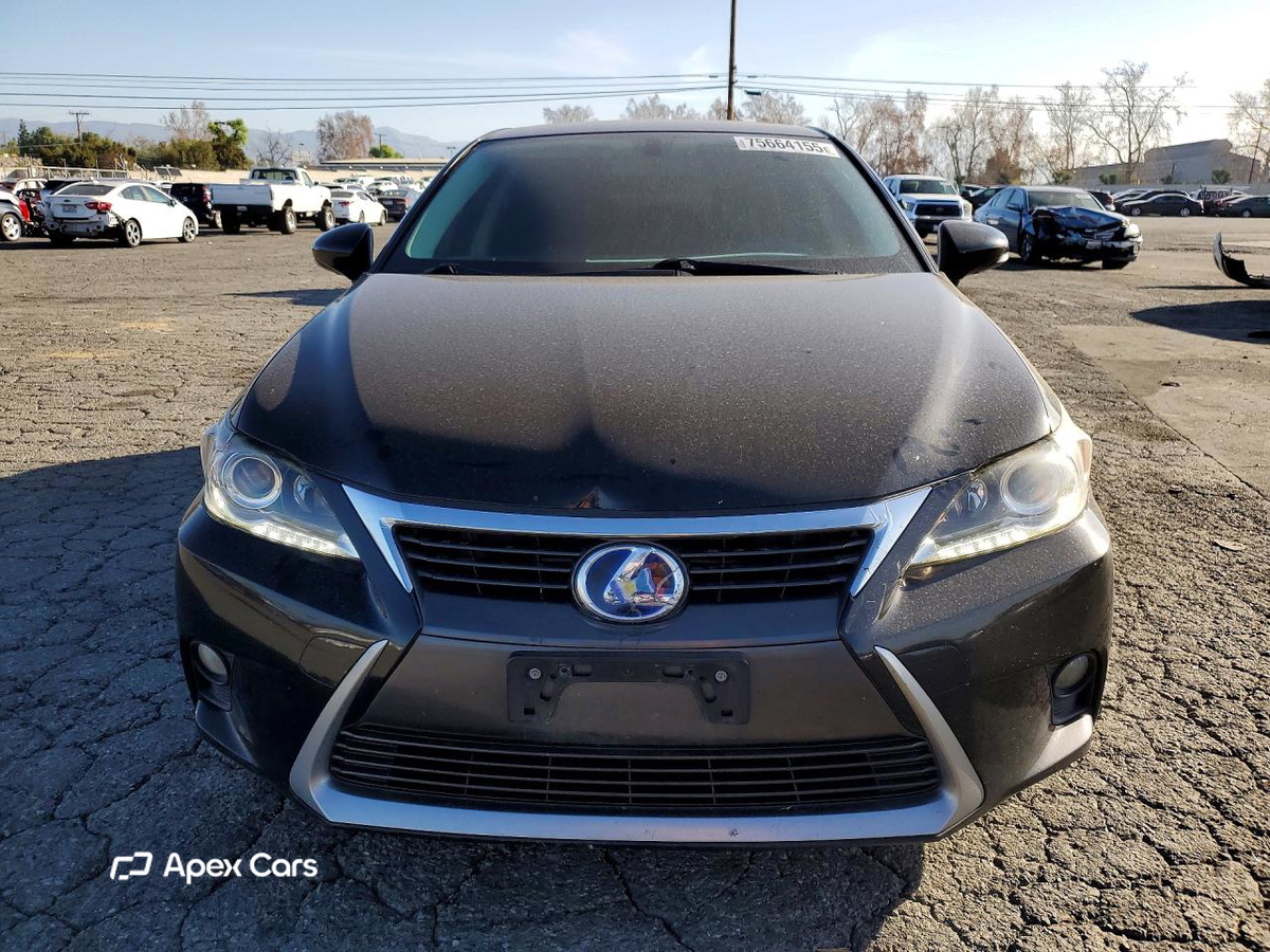 Lexus CT 2015