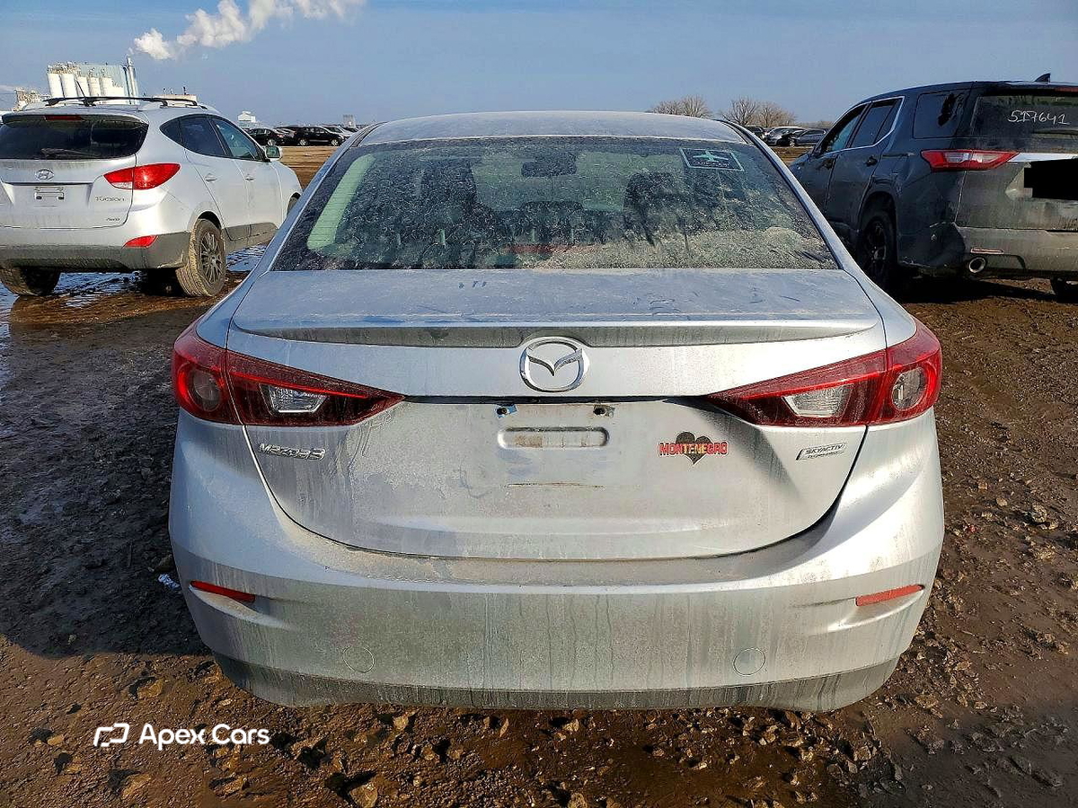 Mazda 3 2018