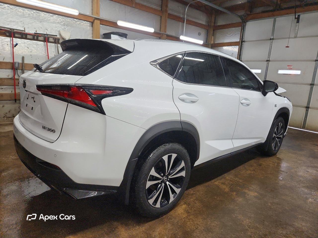 Lexus NX 2021