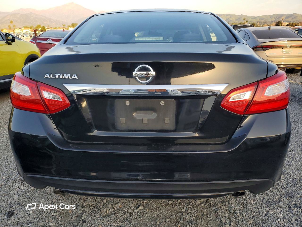 Nissan Altima 2017