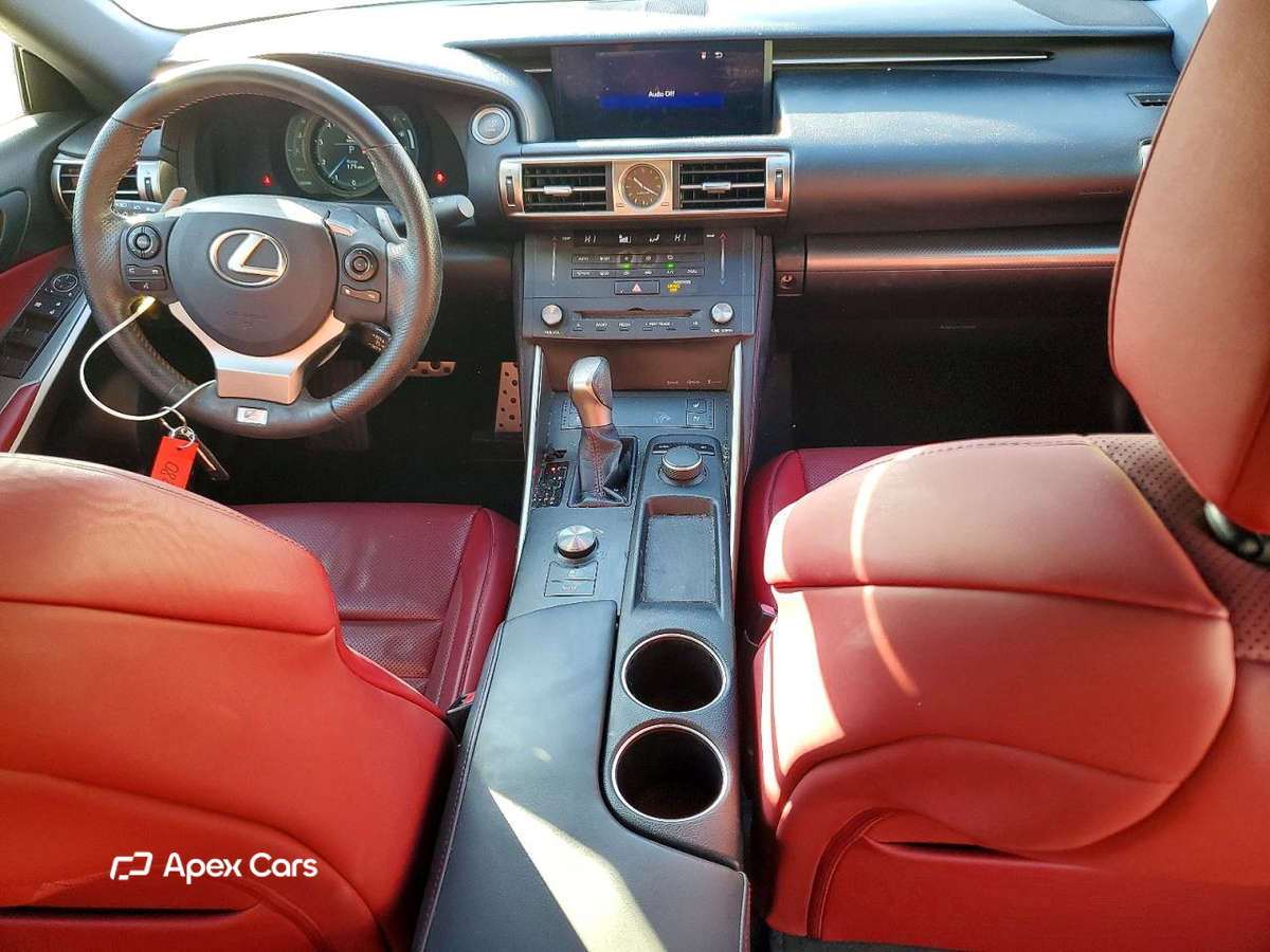 Lexus IS 2015