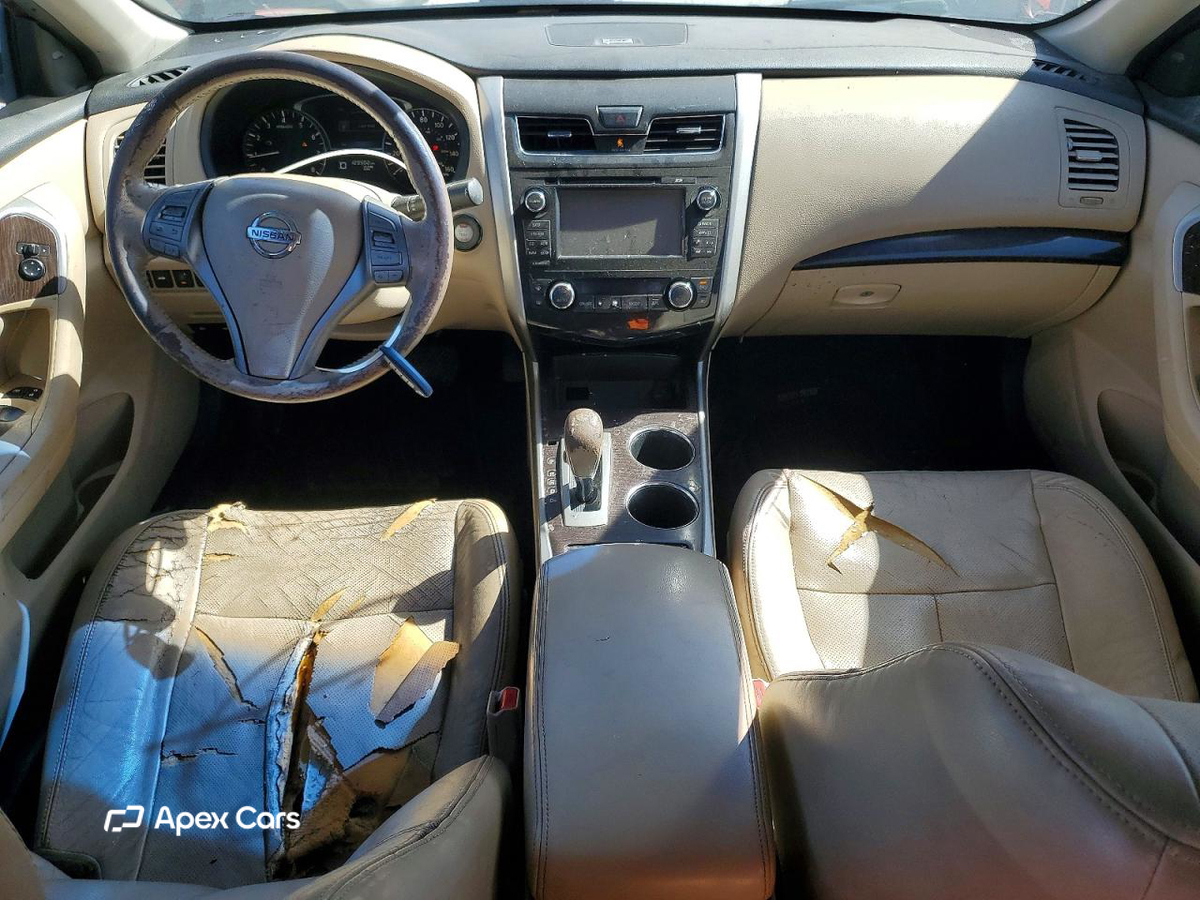 Nissan Altima 2015