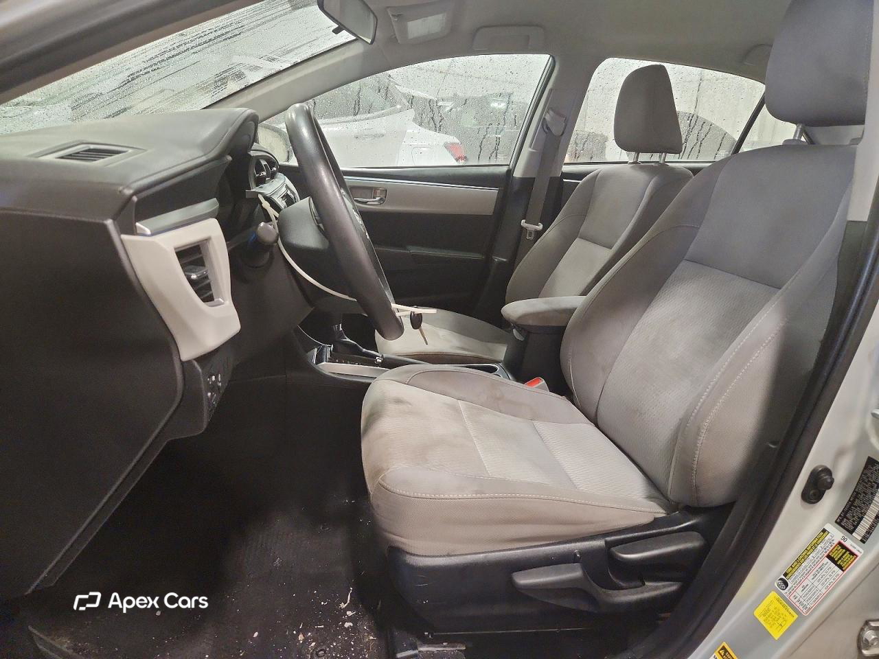 Toyota Corolla 2015