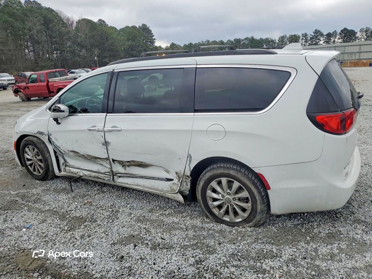 Chrysler Pacifica 2017
