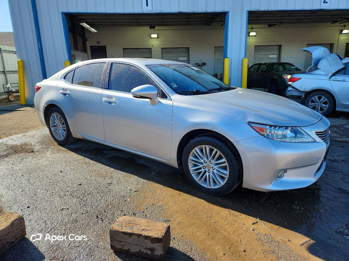 Lexus ES 2015