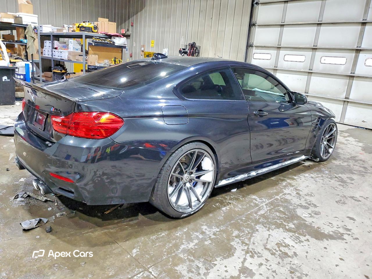 BMW M4 2017