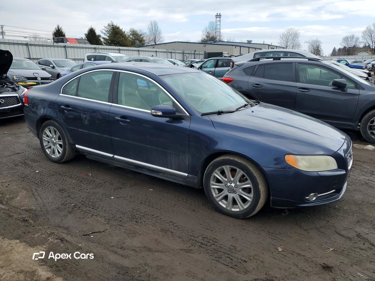 Volvo S80 2010