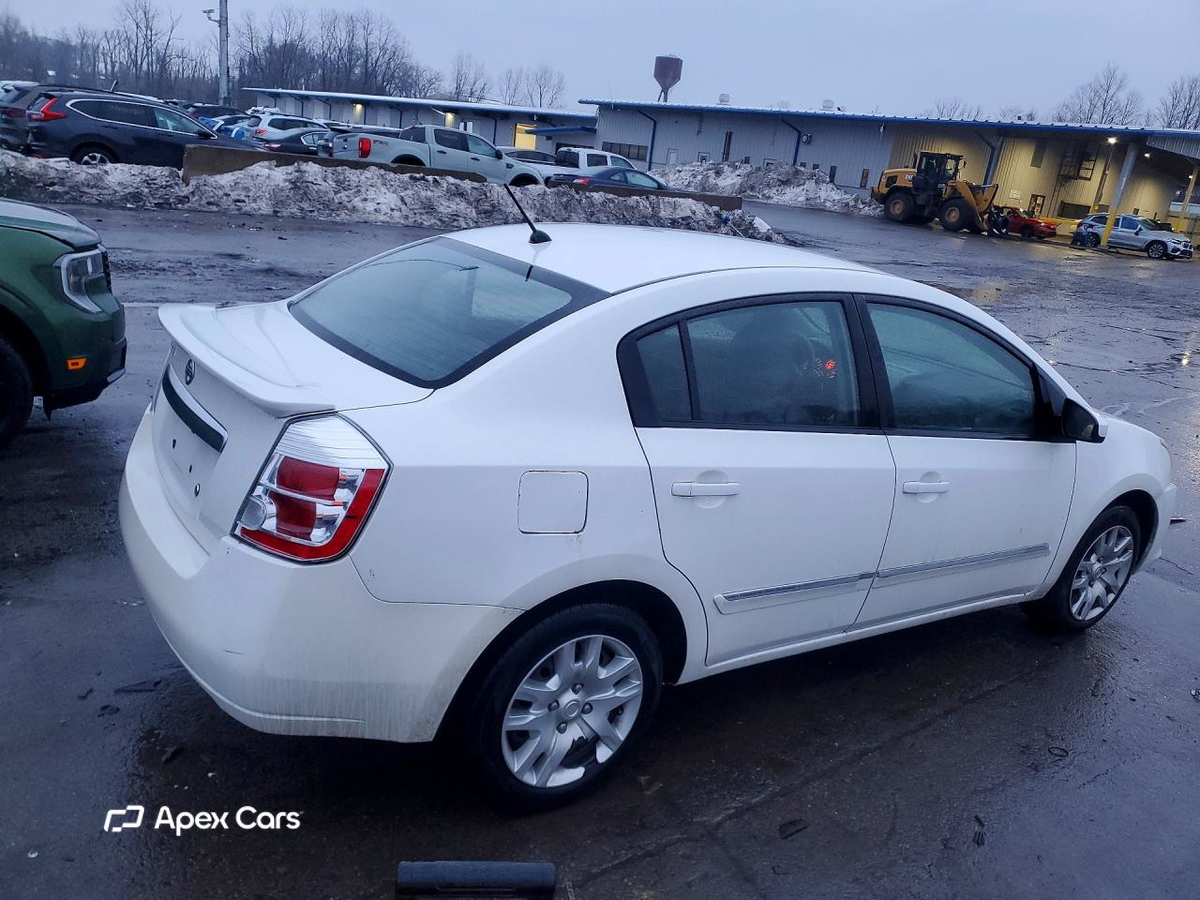 Nissan Sentra 2012