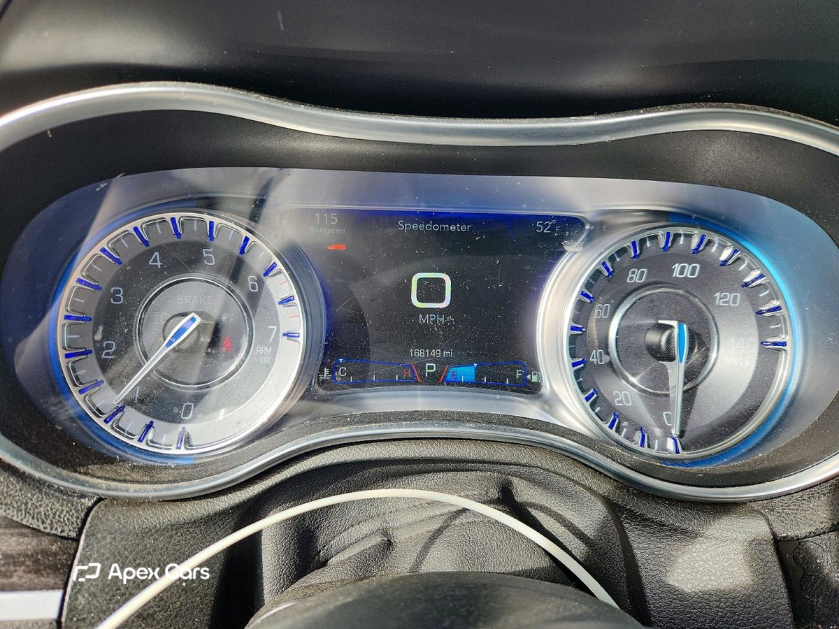 Chrysler 300 2016