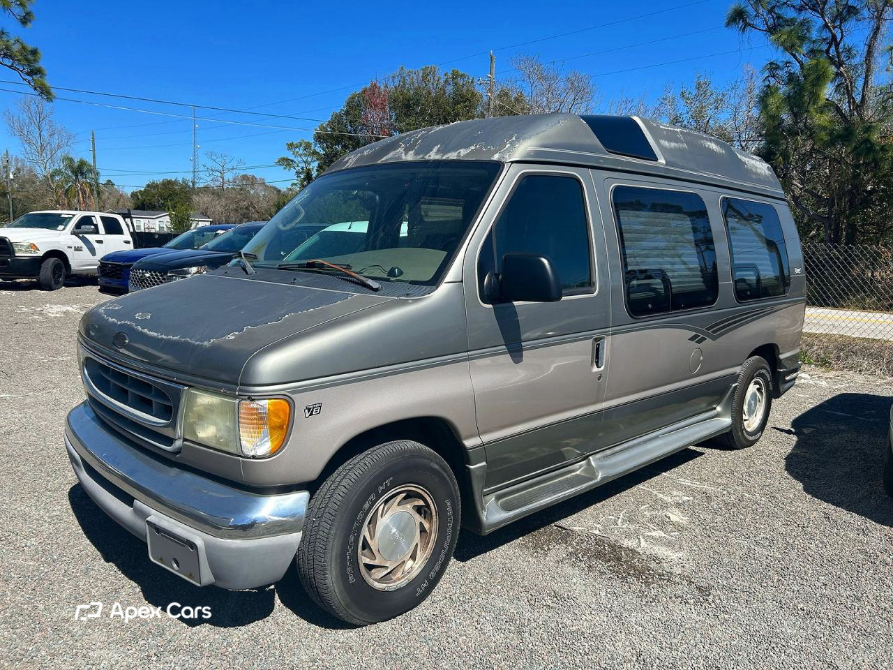 Ford Econoline 2002