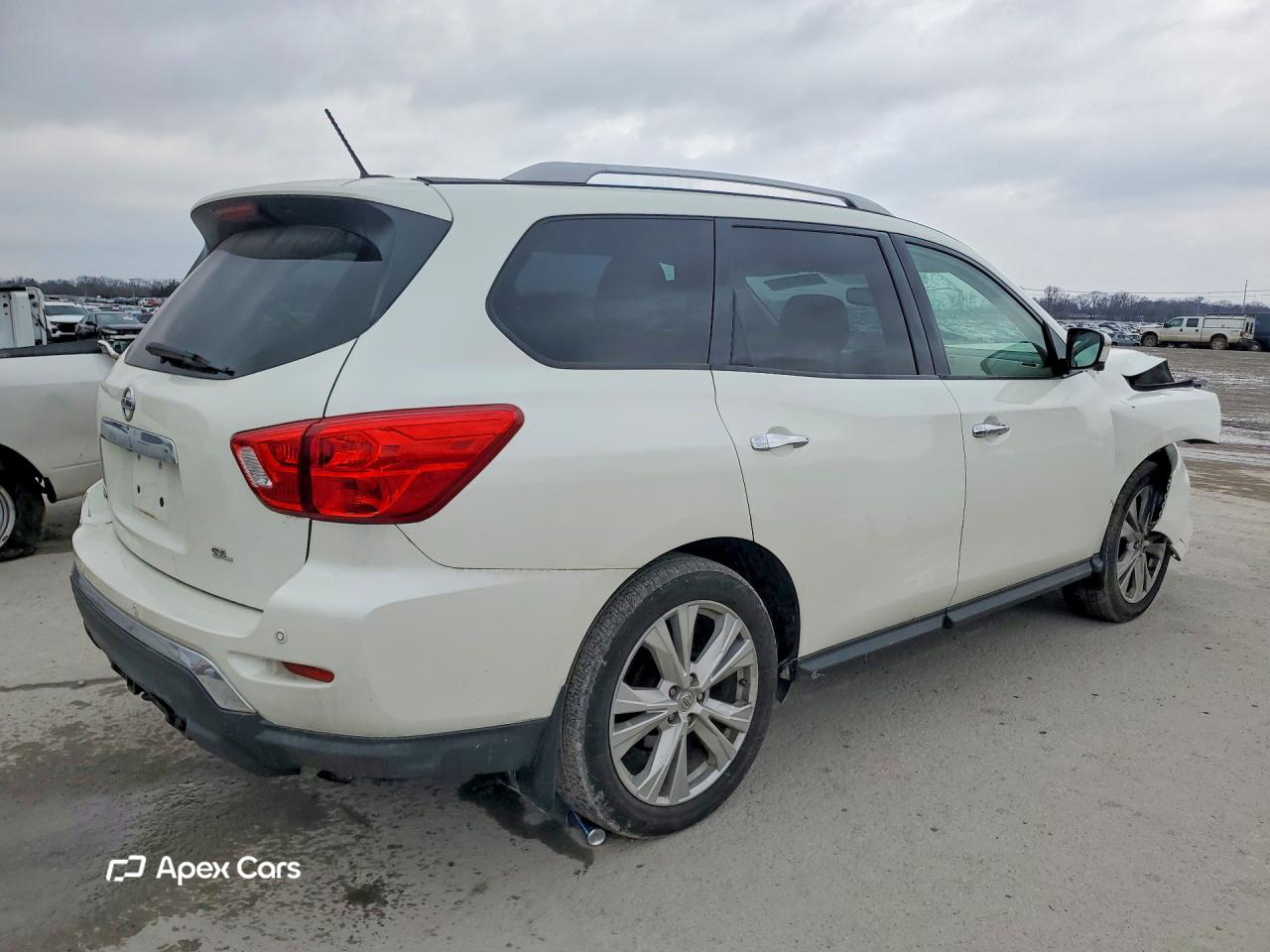 Nissan Pathfinder 2018