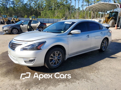 Nissan Altima 2015 - Image 1 of 13