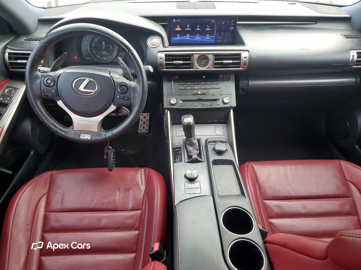 Lexus IS 2015