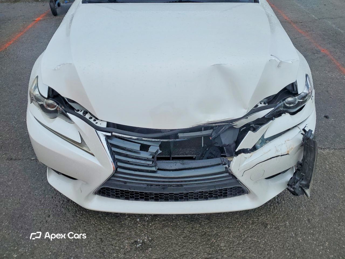 Lexus IS 2014