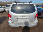 Nissan Pathfinder 2012