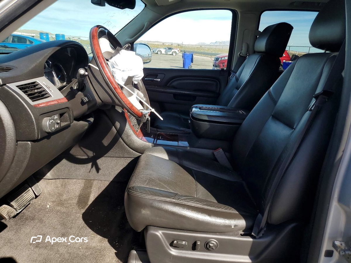 Cadillac Escalade 2014