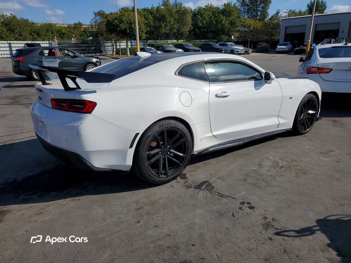 Chevrolet Camaro 2016