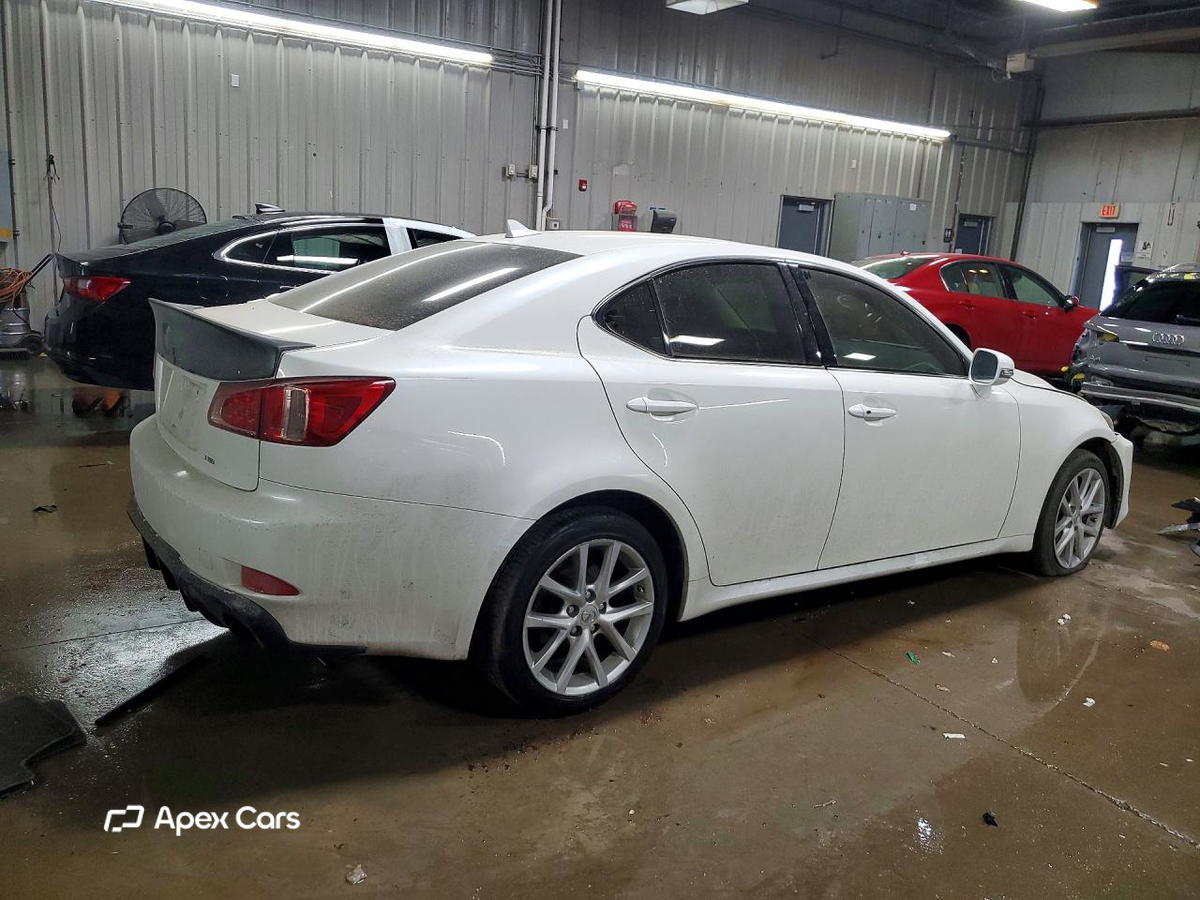 Lexus IS 2012