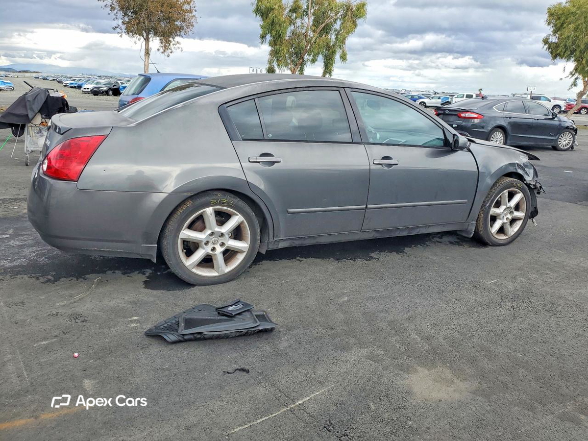 Nissan Maxima 2006