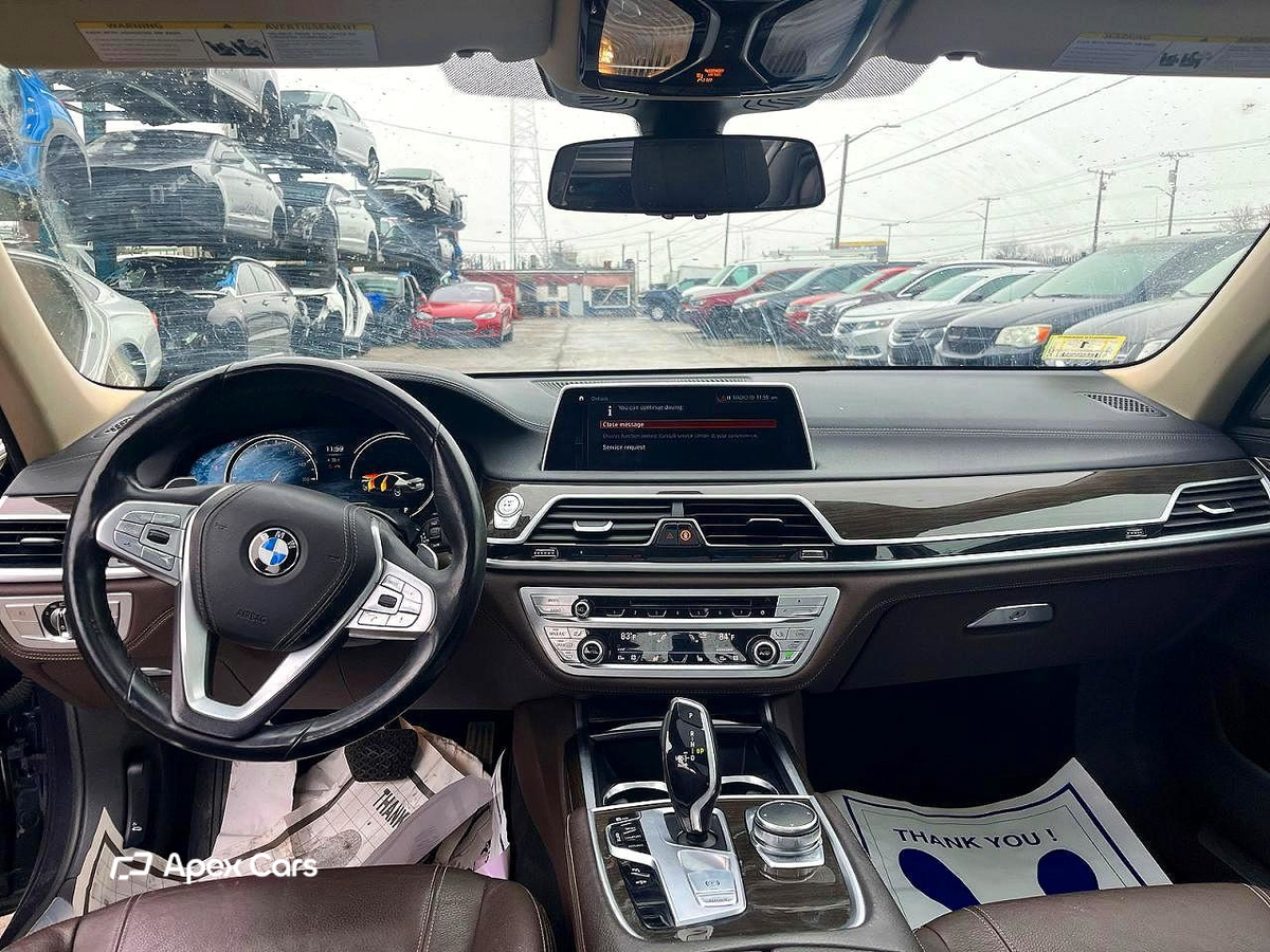 BMW Series 7 2018
