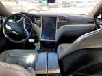 Tesla Model S 2015